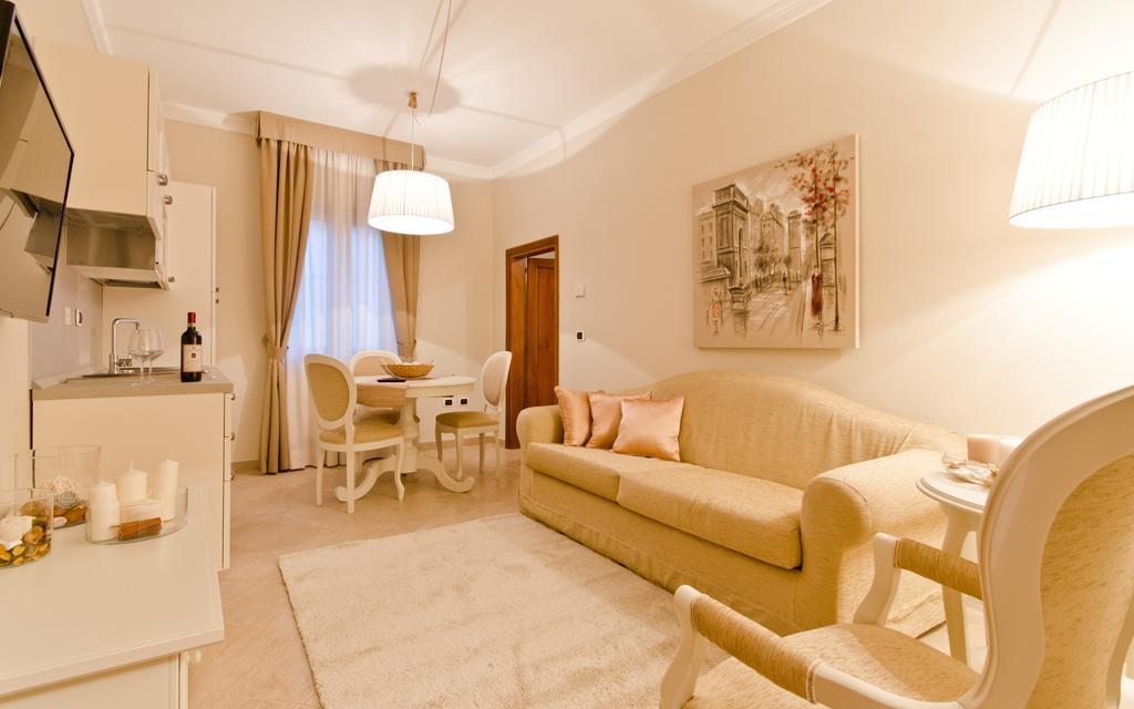 Residenza Marchesi Pontenani Флоренция Экстерьер фото